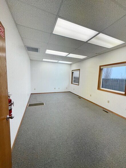 More Photos Of 660 Swift Blvd, Richland Medical For Lease