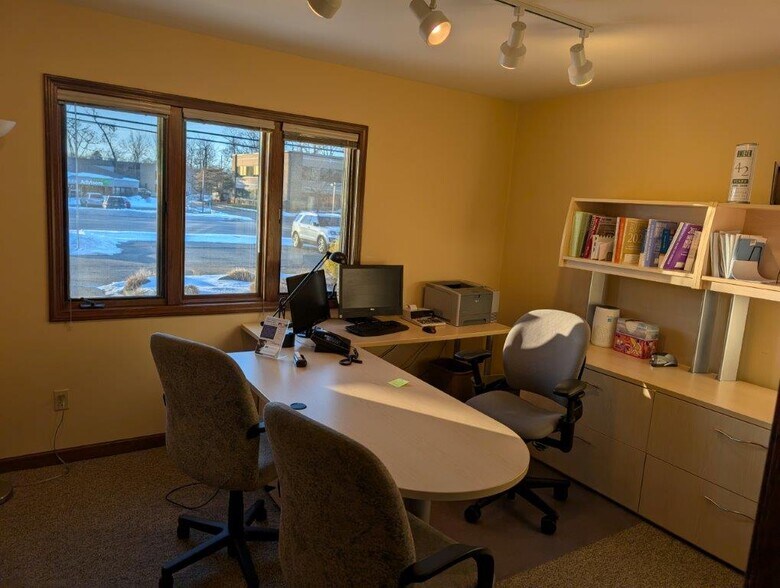 More Photos Of 5217 Lovers Ln, Portage Office For Sale