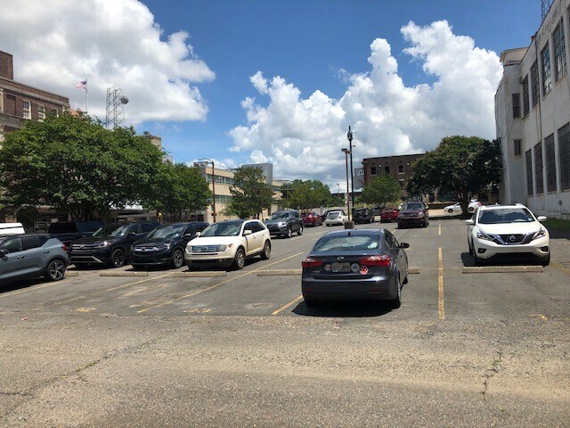 More Photos Of 631 Milam St, Shreveport Medical For Sale