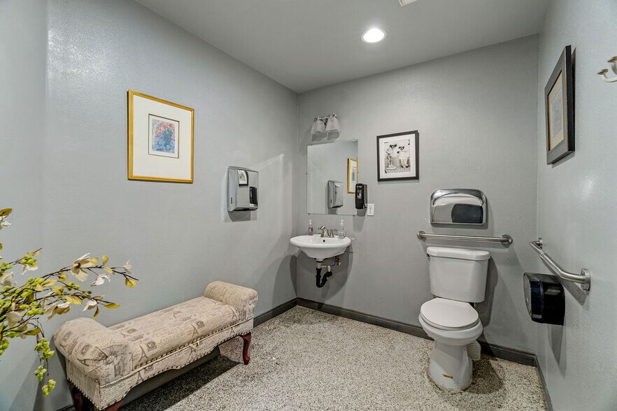 More Photos Of 6346 Brockton Ave, Riverside Office Residential For Sale