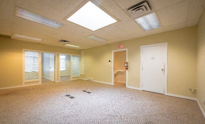 More Photos Of 3989 Henning Dr, Burnaby Research And Development For Sale