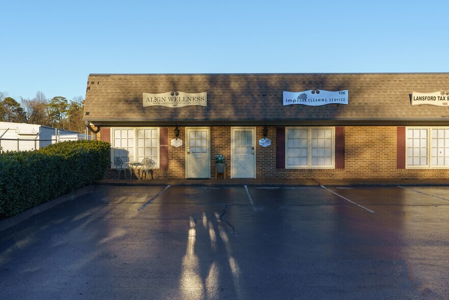 More Photos Of 5803-5805 Lee Hwy, Chattanooga Medical For Sale