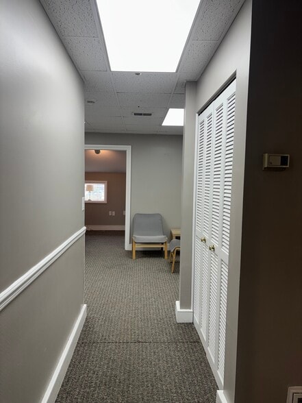 More Photos Of 11006 Reading Rd, Cincinnati Office For Lease