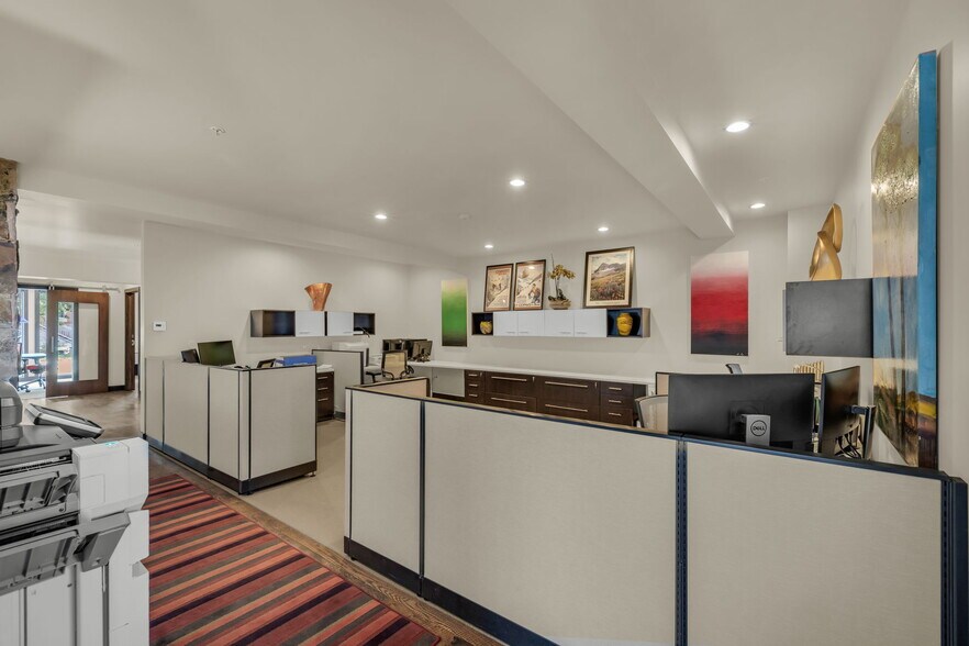 More Photos Of 1492 Park Ave, Park City Office For Lease