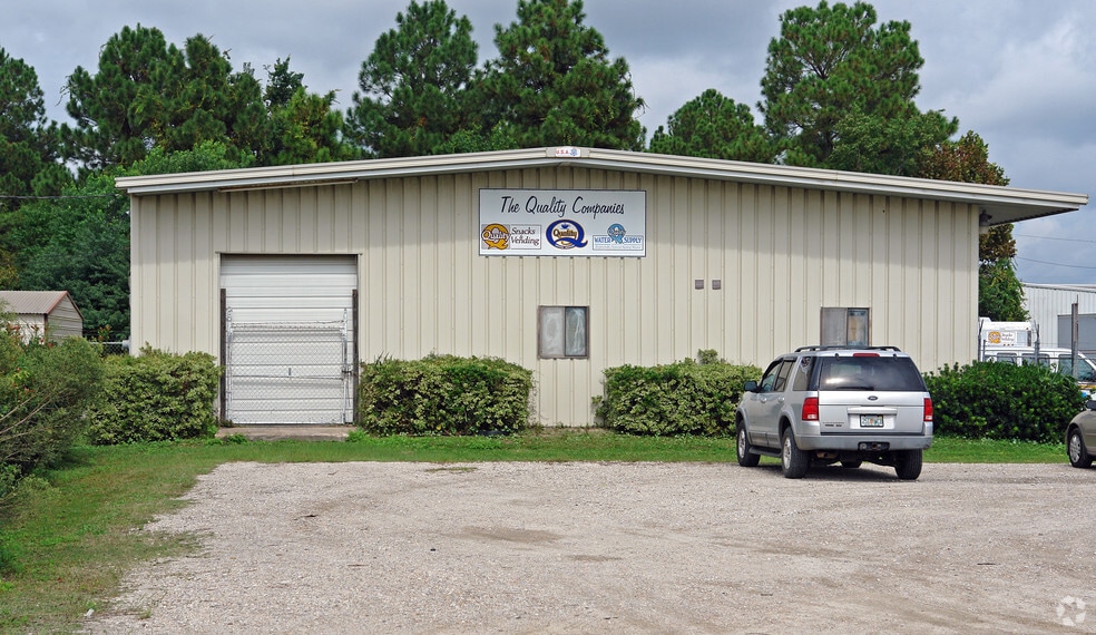 More Photos Of 2337 Industrial Dr, Panama City Warehouse For Sale