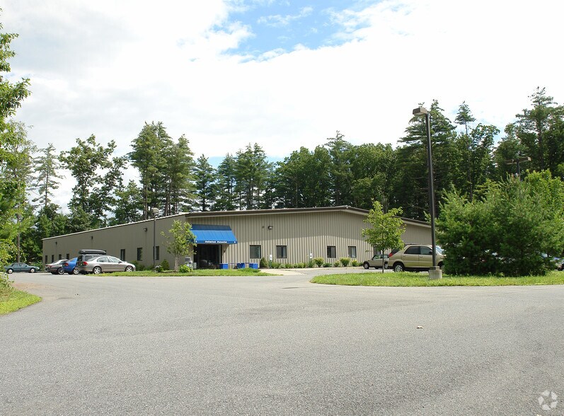More Photos Of 36 Cady Hill Blvd, Saratoga Springs Office For Lease