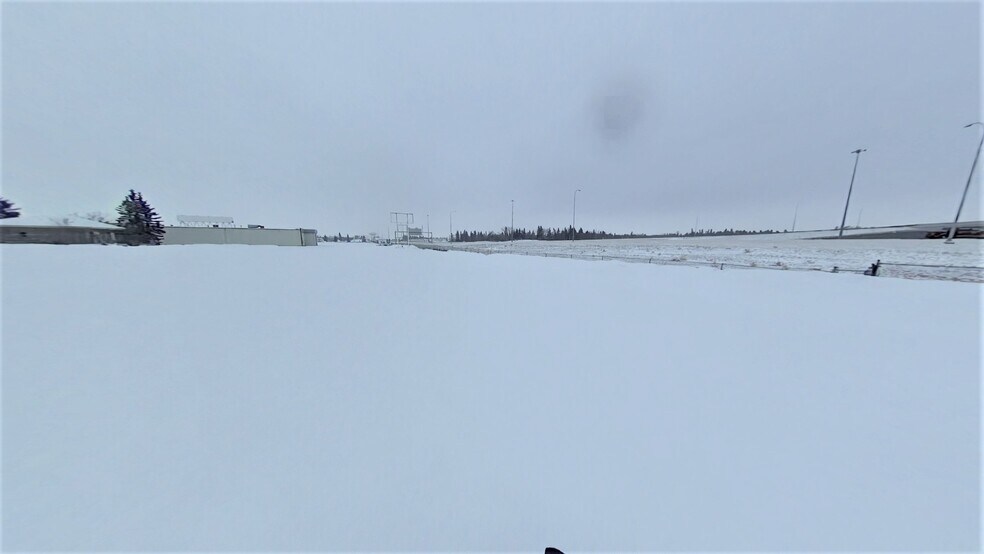 More Photos Of 1780 49 Av, Red Deer Industrial For Lease