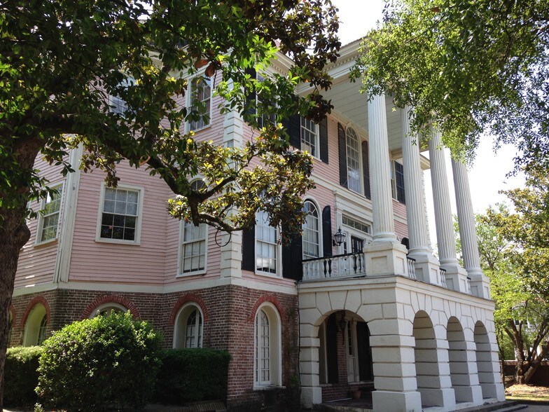 More Photos Of 635 E Bay St, Charleston Office Residential For Lease