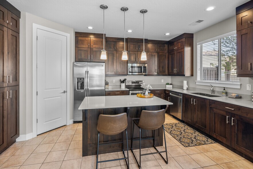 More Photos Of 429 N 600 W, Moab Specialty For Sale