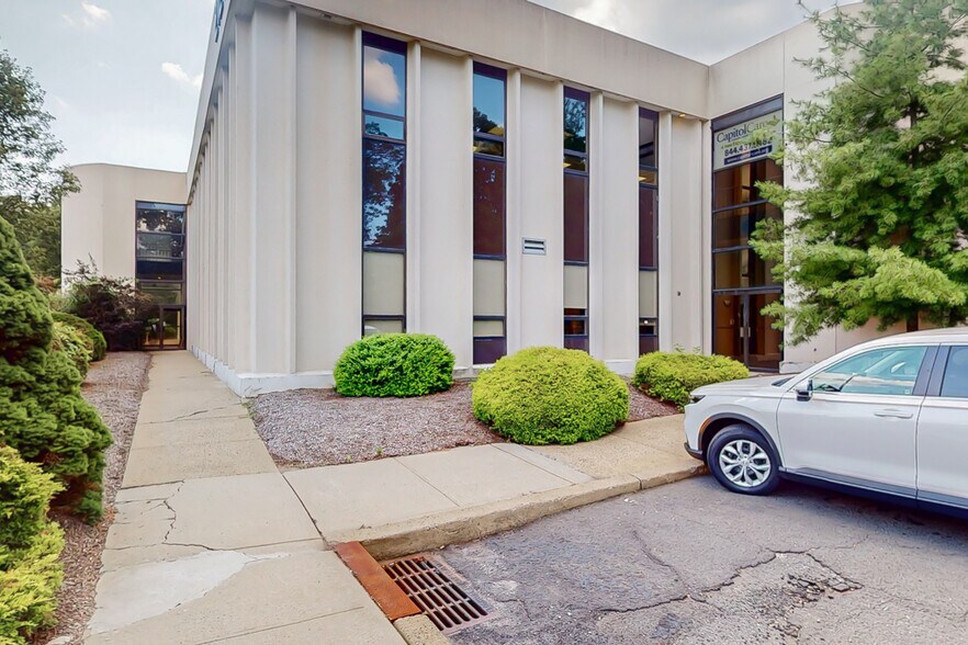 More Photos Of 2121 US Highway 22, Bound Brook Medical For Lease