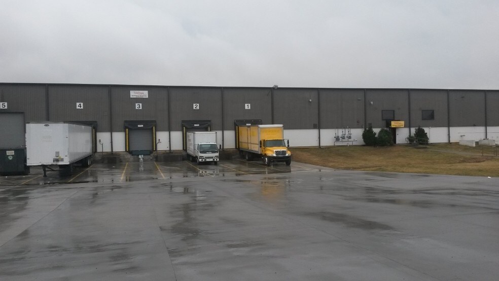 More Photos Of 145 Cane Creek Industrial Park Rd, Fletcher Warehouse For Lease