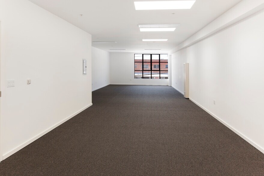 More Photos Of 1261-1263 Connecticut St, San Francisco Warehouse For Lease