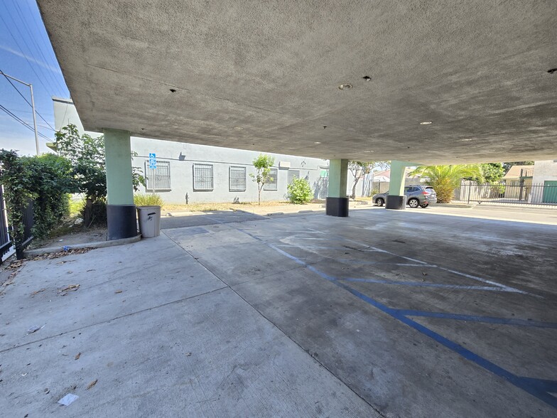More Photos Of 1512 W Slauson Ave, Los Angeles Office For Sale