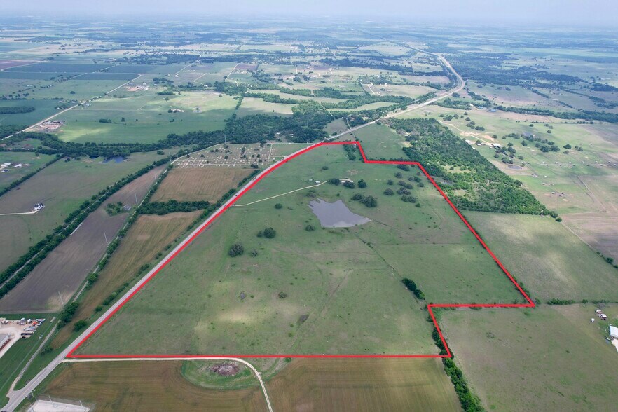 More Photos Of 422 N Franklin St, Holland Land For Sale