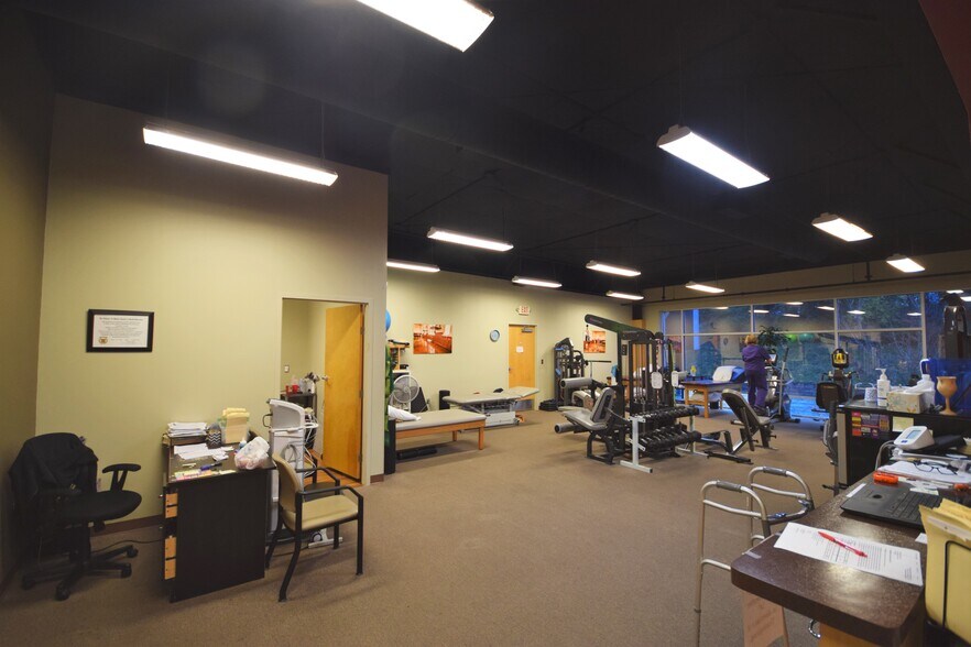 More Photos Of 100 Hollywood Ave, Hot Springs Medical For Sale