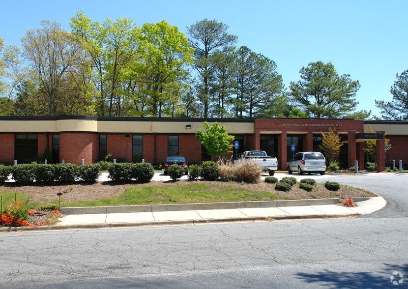 More Photos Of 3885 Medical Park Dr, Austell Medical For Lease