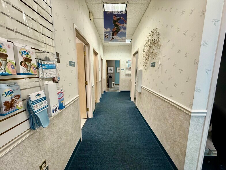 More Photos Of 1725 Western Ave, Findlay Medical For Sale