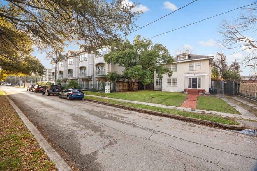 More Photos Of 4708 Caroline St, Houston Land For Sale