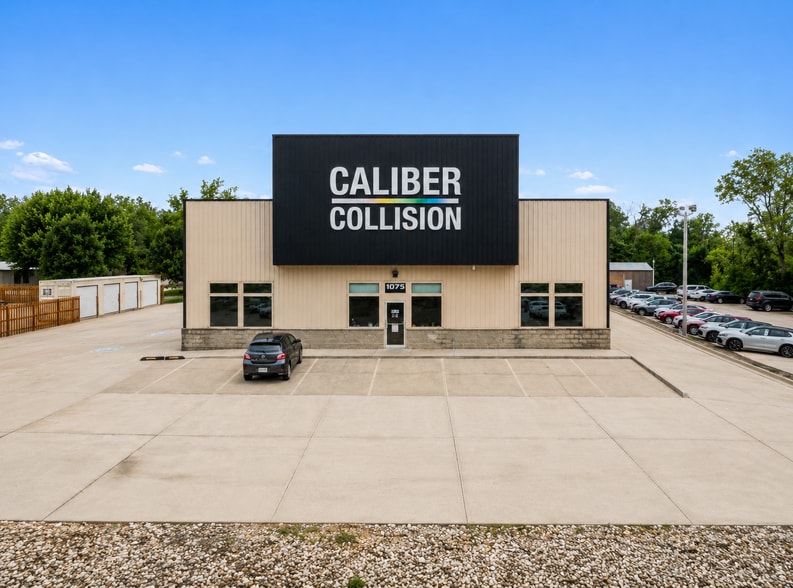 Primary Photo Of 1075 Lyons Ln, Marion Warehouse For Sale