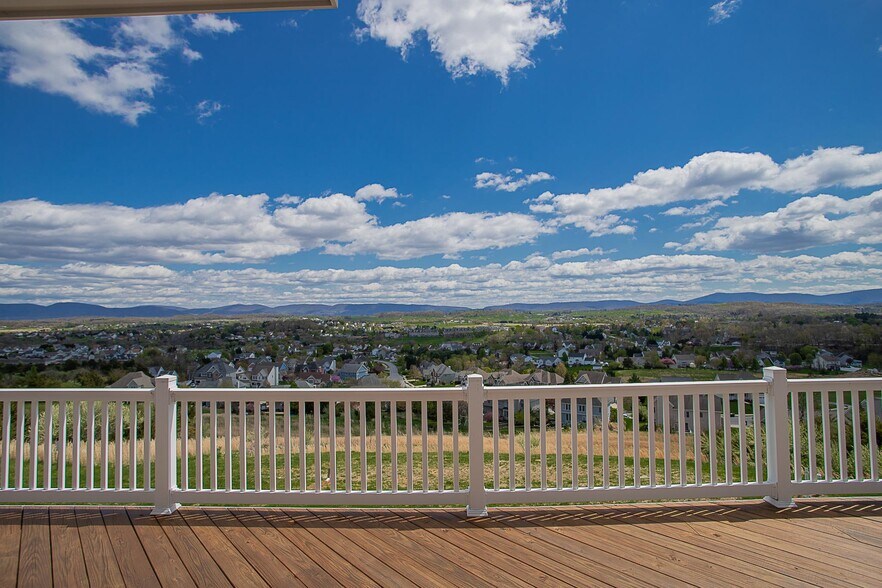 More Photos Of 243 Barrenridge rd, Staunton Specialty For Sale