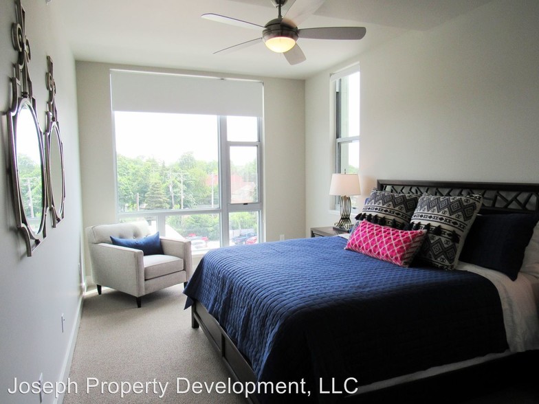 More Photos Of 4175 N Oakland Ave, Shorewood Multifamily For Sale