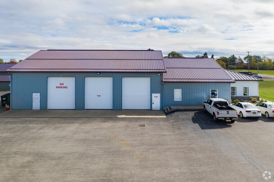 More Photos Of 5773 E Main Street Rd, Batavia Warehouse For Lease