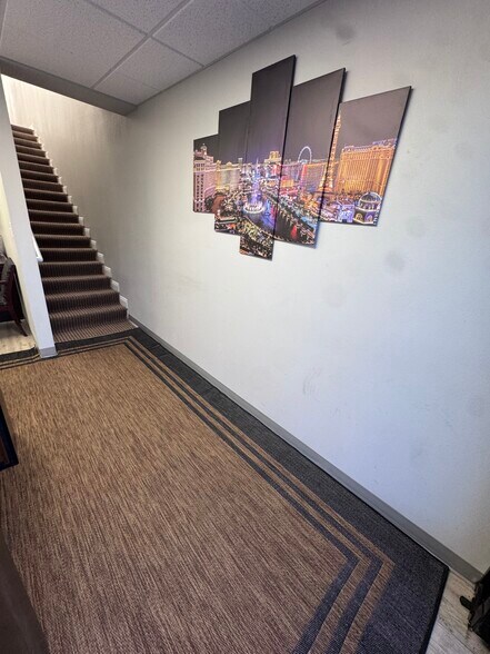 More Photos Of 6015 S Rainbow Blvd, Las Vegas Coworking Space