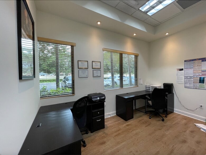 More Photos Of 803 Shotgun Rd, Sunrise Research And Development For Lease