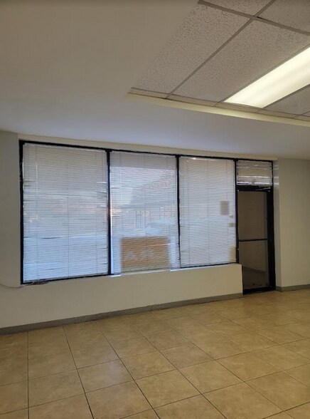More Photos Of 2531 E University Dr, Tempe Office For Lease