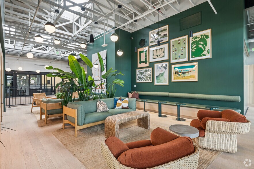 More Photos Of 1575 River Rd, St George Coworking Space