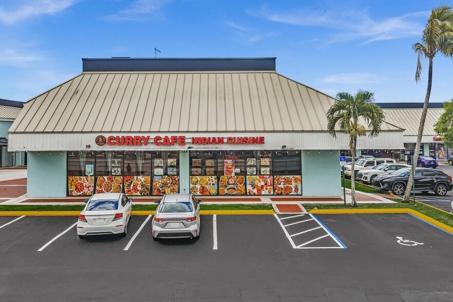 More Photos Of 4412-4678 N University Dr, Lauderhill Unknown For Lease