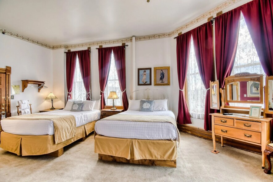 More Photos Of 700 Harrison Ave, Leadville Hotel For Sale