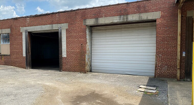 More Photos Of 711 Hospital St, Richmond Warehouse For Lease