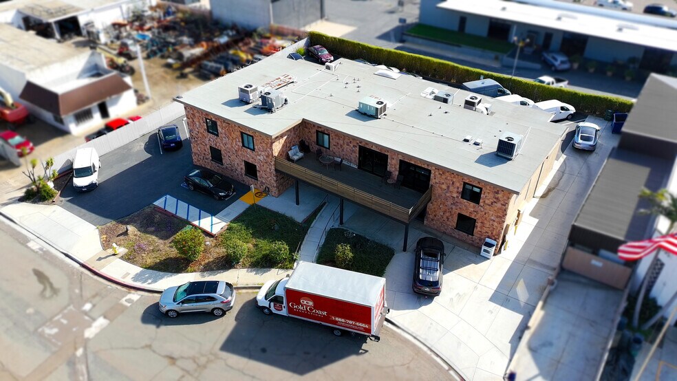 More Photos Of 7667 Vickers St, San Diego Warehouse For Sale