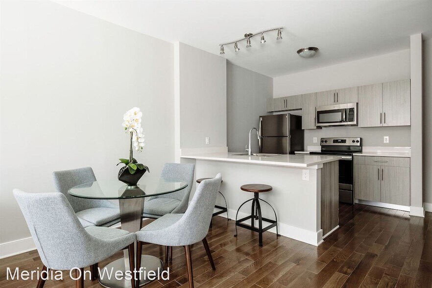 More Photos Of 240 W Westfield Ave, Roselle Park Apartments For Lease