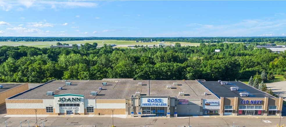 More Photos Of 3603-3619 Miller Rd, Flint Freestanding For Lease