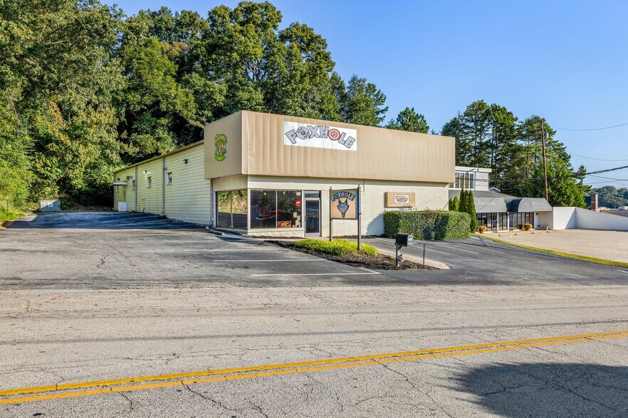 More Photos Of 1358 Plaza Dr, Gainesville Freestanding For Sale