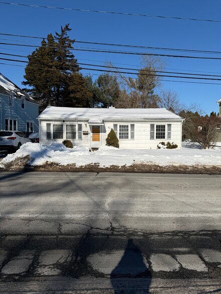 More Photos Of , New London Multifamily For Sale