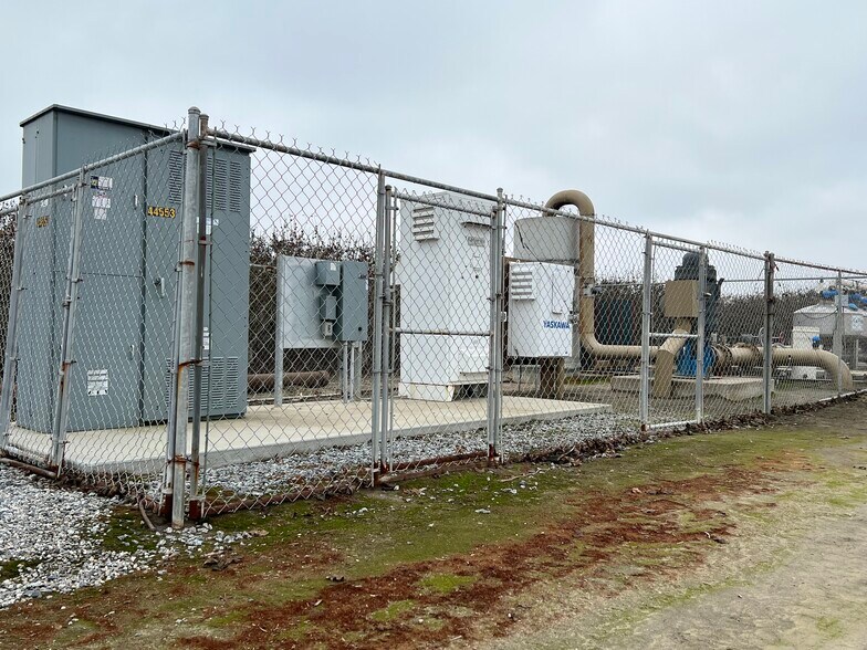 More Photos Of +/-154 Acre Pistachio Orchard - Idaho ave, Hanford Land For Sale