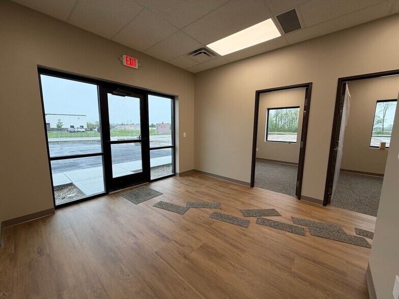 More Photos Of 830 Wesco Pky, Sheridan Warehouse For Lease