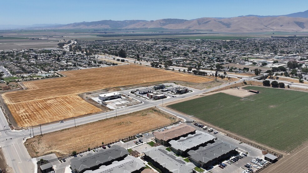 More Photos Of Walnut Ave, And 3rd Street, Greenfield Land For Sale