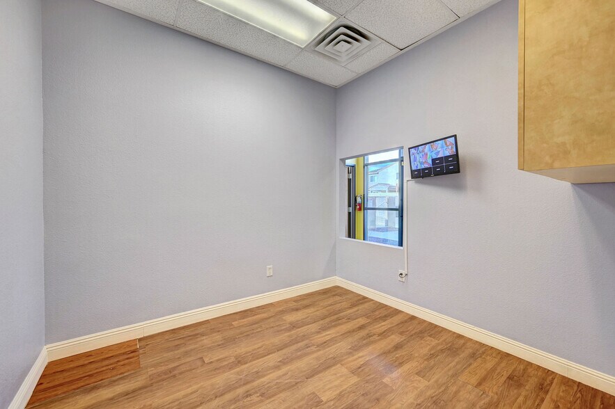 More Photos Of 3940 W Ann Rd, North Las Vegas Medical For Lease
