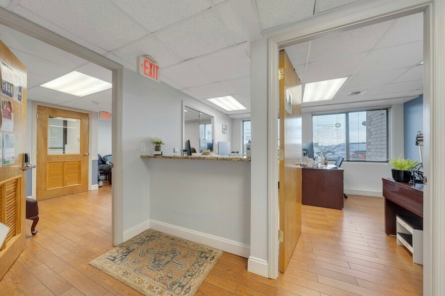 More Photos Of 150 Overlook Ave, Hackensack Apartments For Sale