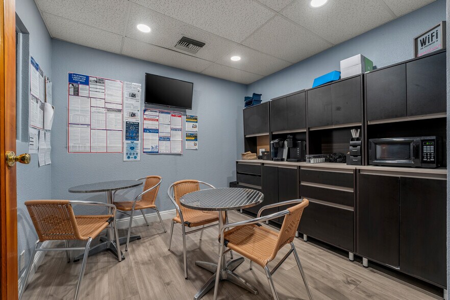 More Photos Of 3317 W Beverly Blvd, Montebello Office Residential For Sale