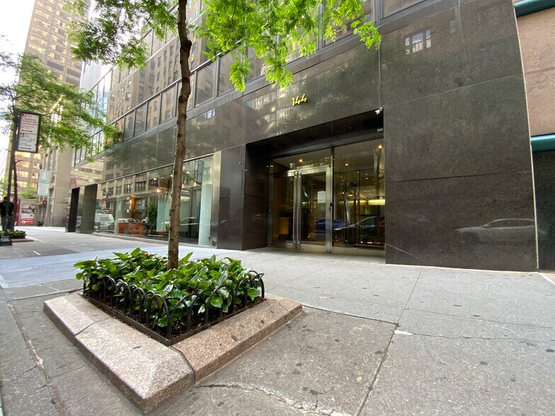 More Photos Of 144 E 44th St, New York Loft Creative Space For Lease