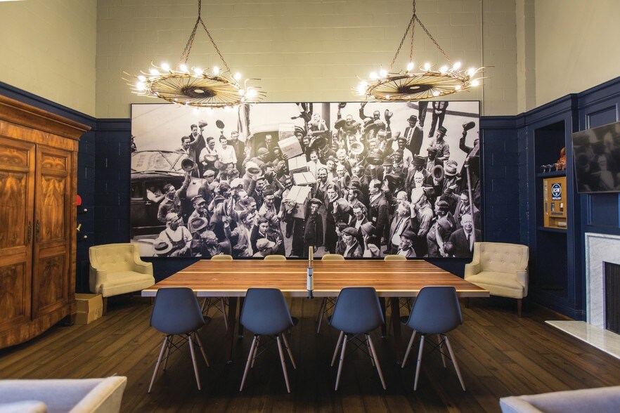 More Photos Of 199 Armour Dr NE, Atlanta Showroom For Lease