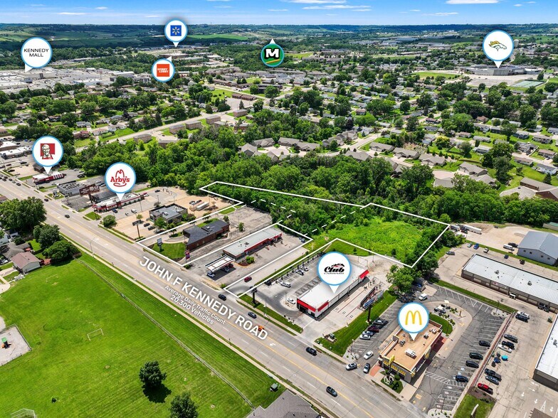 More Photos Of 1805 John F Kennedy Rd, Dubuque Freestanding For Sale