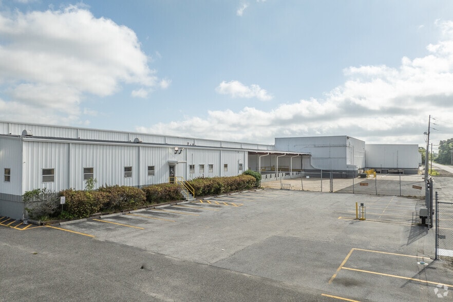 More Photos Of 5545 Shawland Rd, Jacksonville Refrigeration Cold Storage For Sale