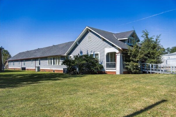 More Photos Of 950 3rd St, Natchitoches Office For Sale