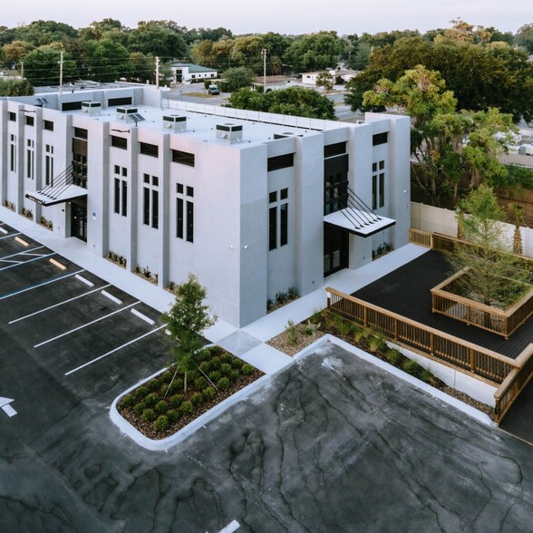 More Photos Of 2600 Lee Rd, Winter Park Office For Sale